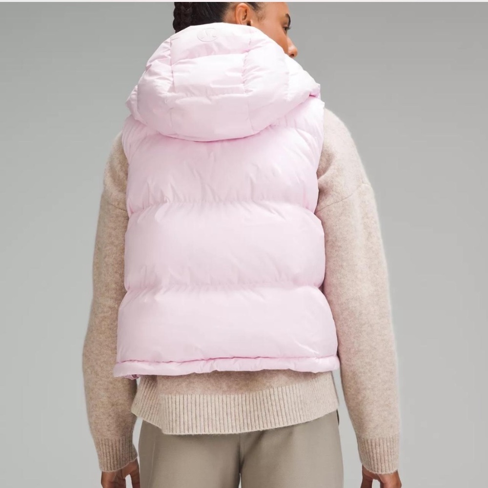 Lululemon Wunder Puff Cropped Vest in Meadowsweet Pink Size 2